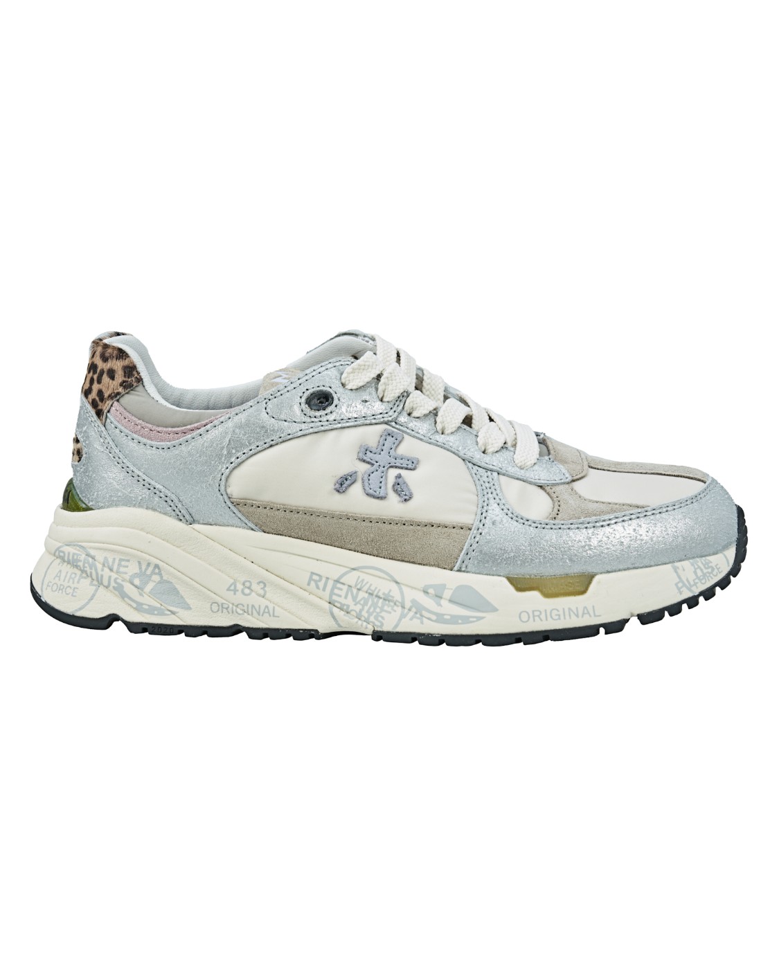 shop PREMIATA Sales Scarpe: Premiata sneakers "Mased" in un mix di materiali tecnici e pellami di alta qualità.
Logo Premiata.
Dettagli animalier.
Suola ergonomica e super leggera.
Altezza Suola 4 cm.
Composizione suola: 65% EVA 5% TPU (materiale plastico) 30% gomma.
Composizione: 40% pelle di vitello 10% pelo di vitello 10% pelle di canguro 10% PU 20% poliammide 10% poliestere.
Fodera: 86% pelle di capra 14% pelle di vitello.
Made in Vietnam.. MASED-6433 number 9815724